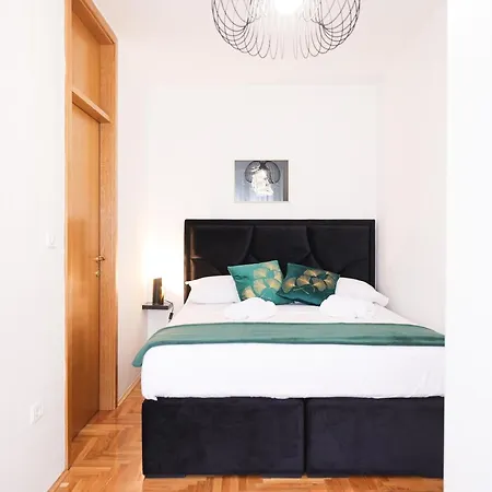 The Felice Apartmán