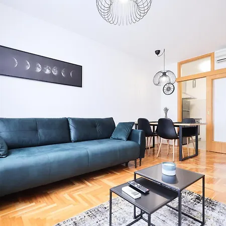 The Felice Apartmán