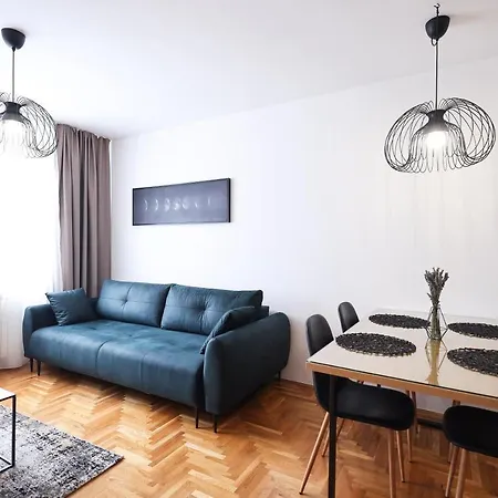 Lägenhet The Felice